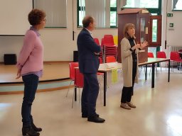 DOCENTE SINDACO E DIRIGENTE SCOLASTICA S PIETRO INCARIANO